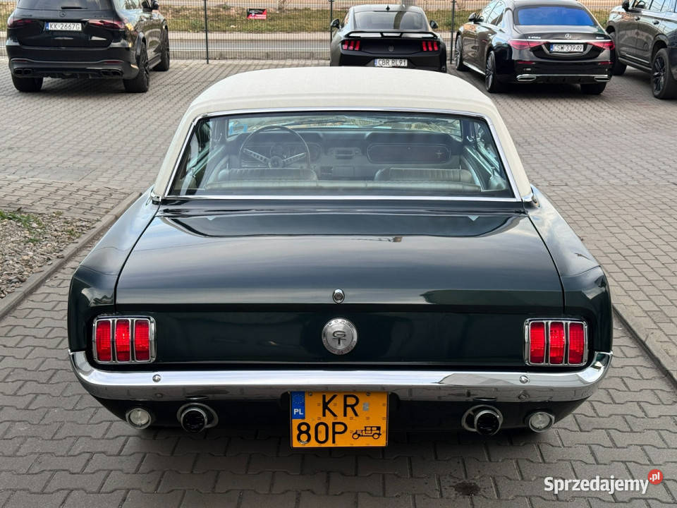 Ford Mustang Oryginalny pakiet GT Silnik 47 V8 Węgrzce sprzedam