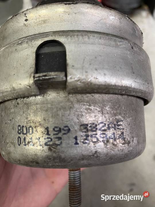 Poduszka silnika 8D0 199 382AE osobowe Części Lubin