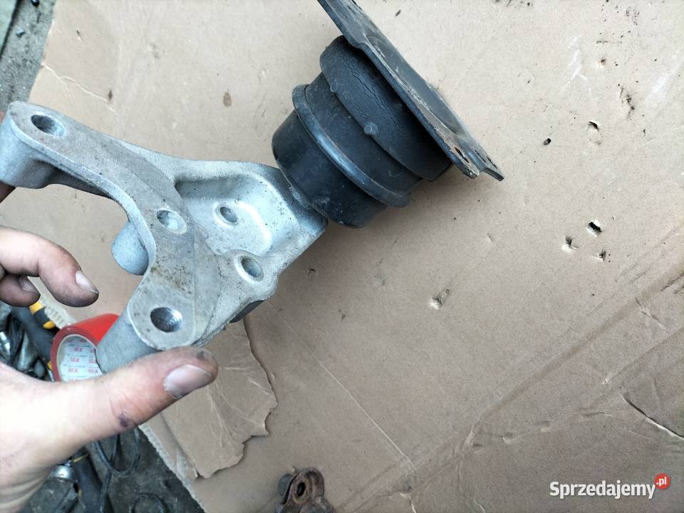 VW POLO MK4 9N 12 6Q0199185M ŁAPA WSPORNIK lubelskie Kamień-Kolonia