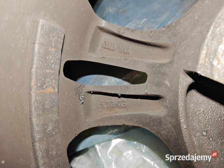Opony letnie 15570 R13 sprzedam