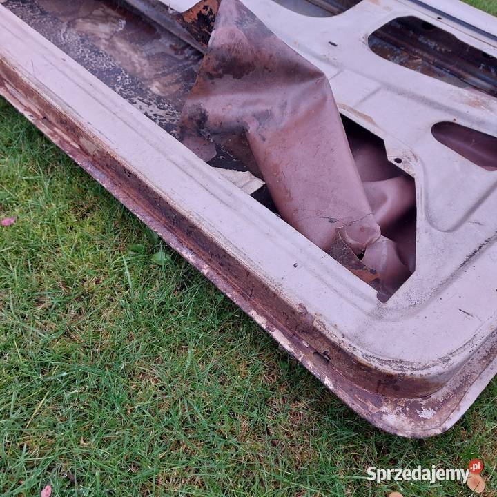 Drzwi prawe FIAT 126P FL do poprawek Drzwi Olesno