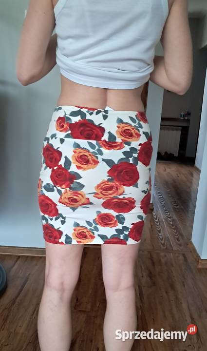 używana spódnica do kolan firmy Forewer 21 stan świętokrzyskie Sandomierz sprzedam