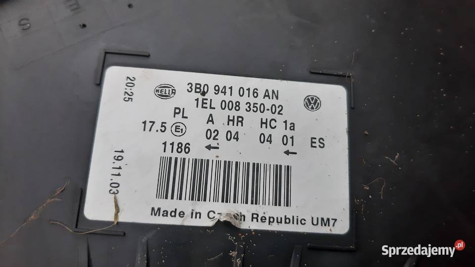 lampa prawa lewa Volkswagen Passat B5 oryginał Korzeńsko
