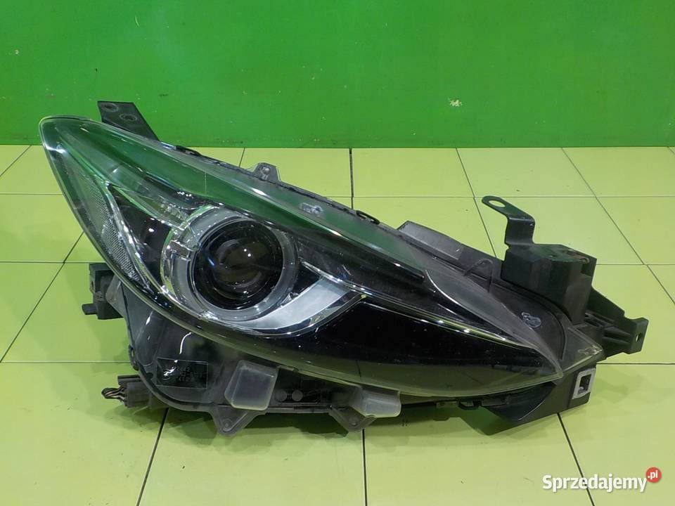 MAZDA 3 BM III 22 D 15r SEDAN 4D lampa prawa Suków