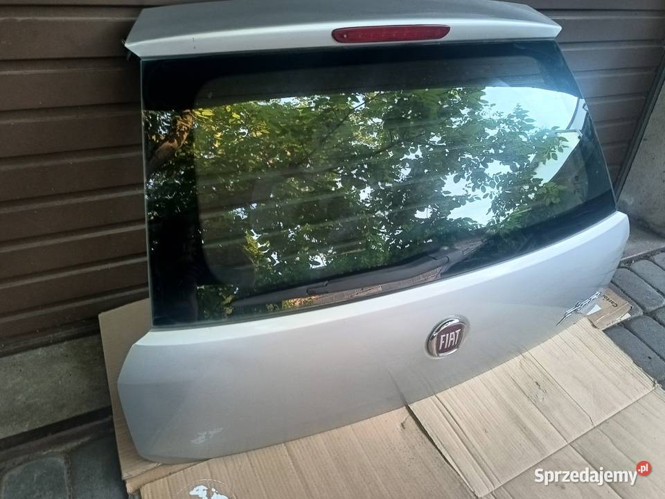 Klapa bagażnika fiat grande punto kod lakieru Głowno