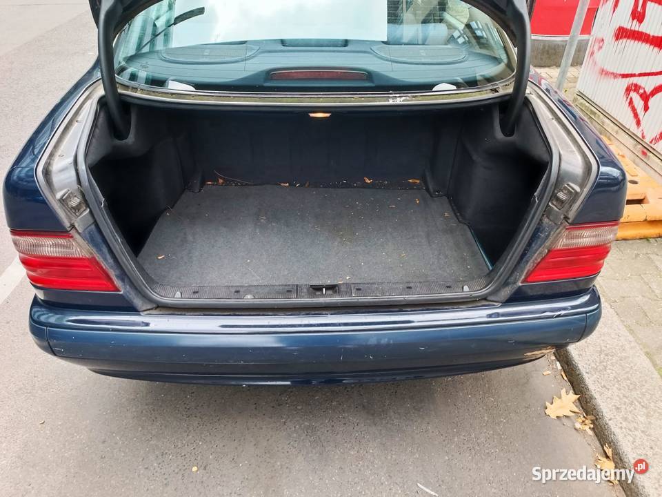 Mercedes W210 1999 28 V6 4/5 Środa Wielkopolska