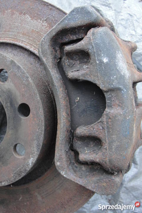 Zaciski hamulcowe volvo 460