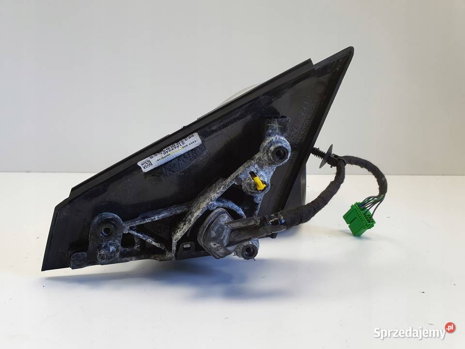 PRAWE LUSTERKO Volvo V40 II 1219r PASAŻERA 8 pin Chełm
