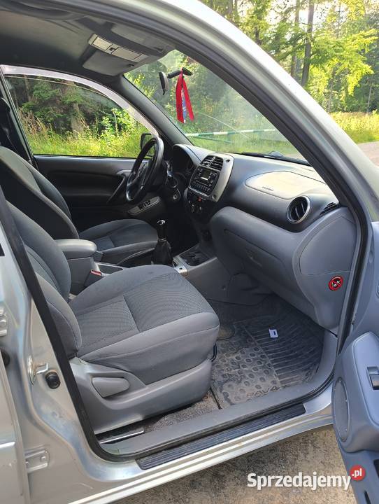 Sprzedam Toyotę RAV4 z 2002 roku 20 diesel świętokrzyskie Lechów