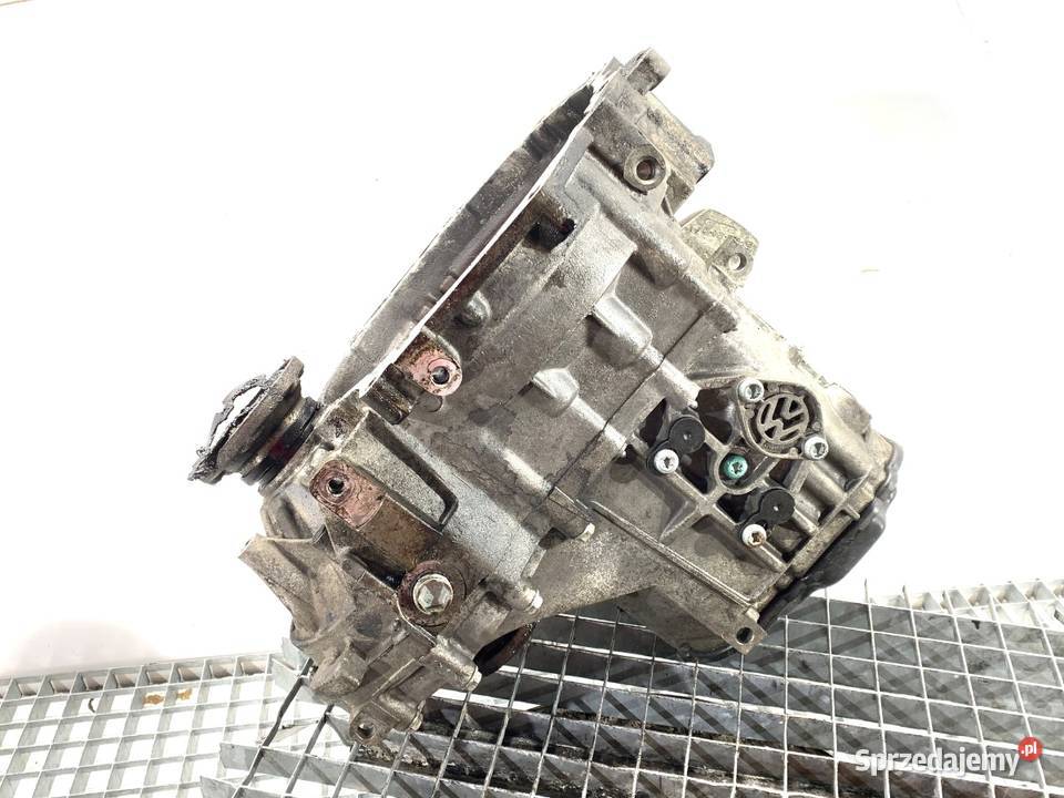 SKRZYNIA BIEGÓW VW GOLF V JCR 19 105 0310