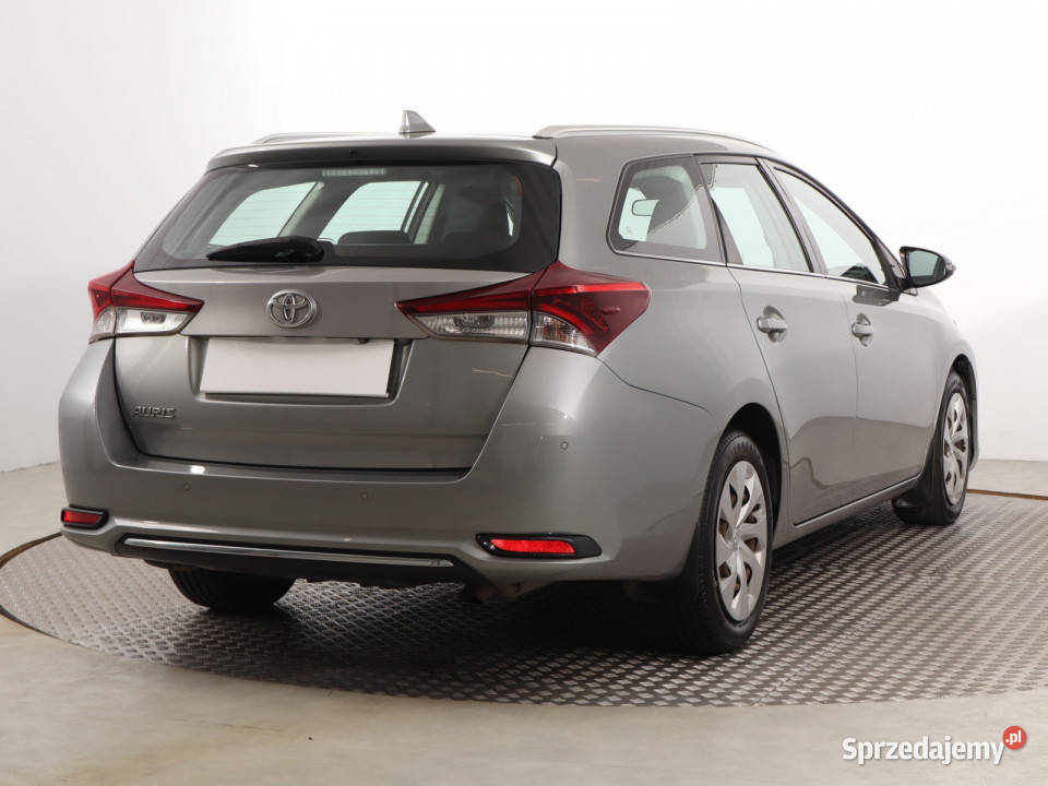 Toyota Auris 16 D4D diesel Auris Katowice