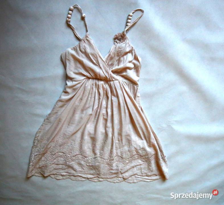 Letnia delikatna kremowa różowa sukienka boho pomorskie