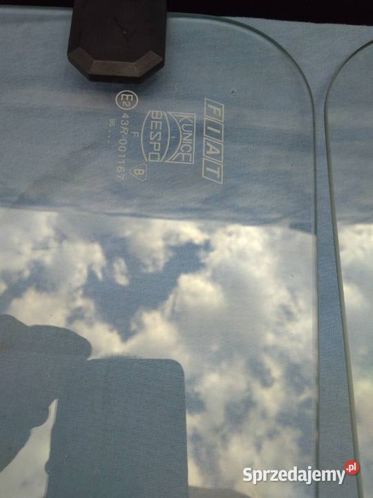 Fiat 126p uchylne tylne szyby 96r fsm Warszawa sprzedam