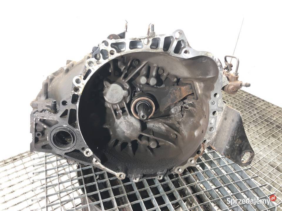 SKRZYNIA BIEGÓW TOYOTA COROLLA E13 22 136 0409 Części samochodowe