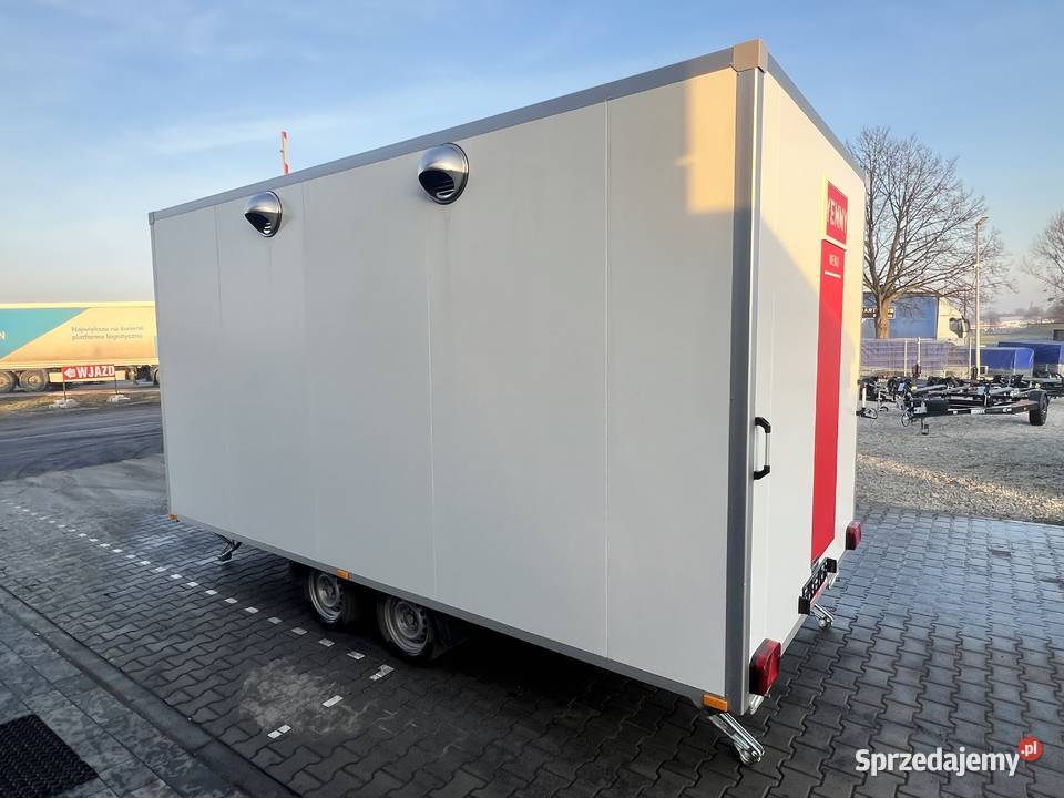 Przyczepa gastronomiczna kuchnia mobilna food Kotlin