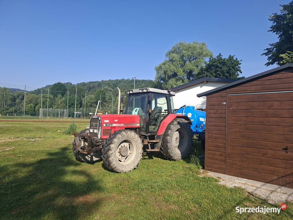 Ciągnik Massey Ferguson 6170