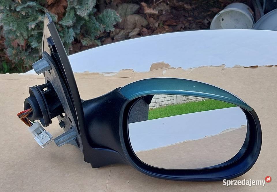 LUSTERKO PRAWE ELEKTRYCZNE PEUGEOT 206 7 PIN osobowe Lusterka zewnętrzne Mielęcin