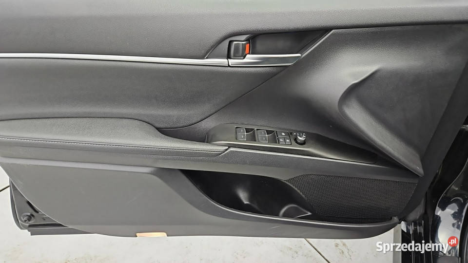 Toyota Camry 25 Hybrid Comfort CVT Z Polskiego asystent pasa ruchu Warszawa sprzedam