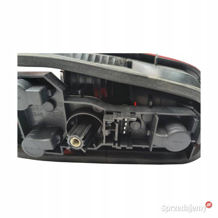 LAMPA PRAWA Renault Laguna II TYLNIA TYLNA prawy Chełm