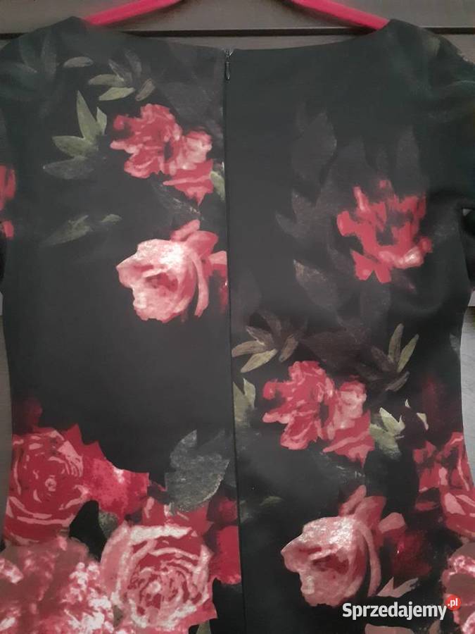 sukienka czarna w kwiaty M ołówkowa Gdańsk