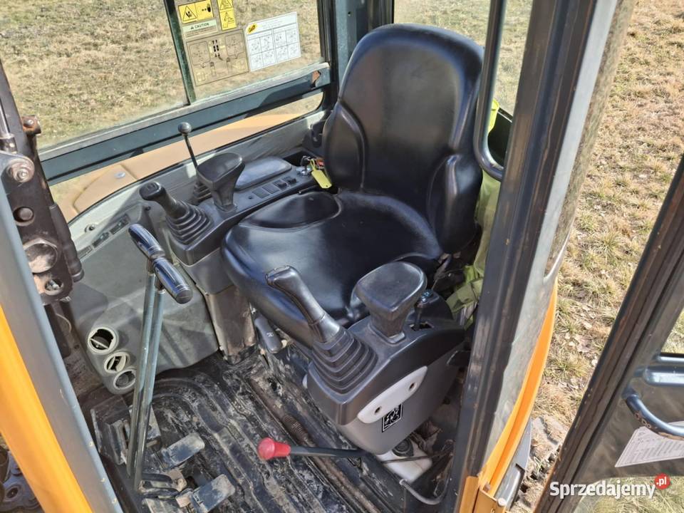 Koparka gąsienicowa Hyundai Robex 27Z9 27t Dąbrowa Tarnowska