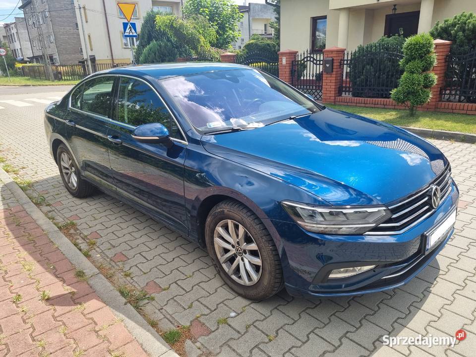Ładny w idealnym stanie VW Passat 15TSI 150 DSG czujnik deszczu Sienno