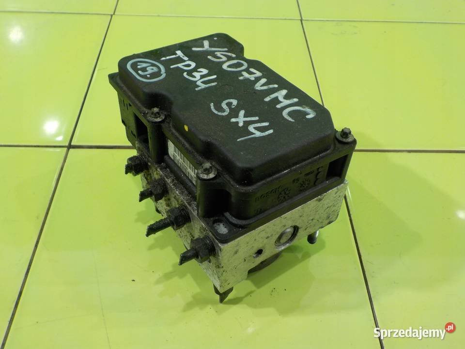 SUZUKI SX4 I 16 B 07r 5D pompa ABS 5611080J20