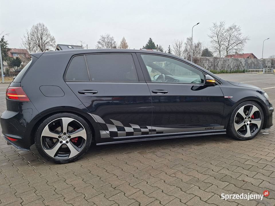 VW GOLF VII GTI 2017r SPRZEDAŻZAMIANAOPIS Hatchback Wrocław