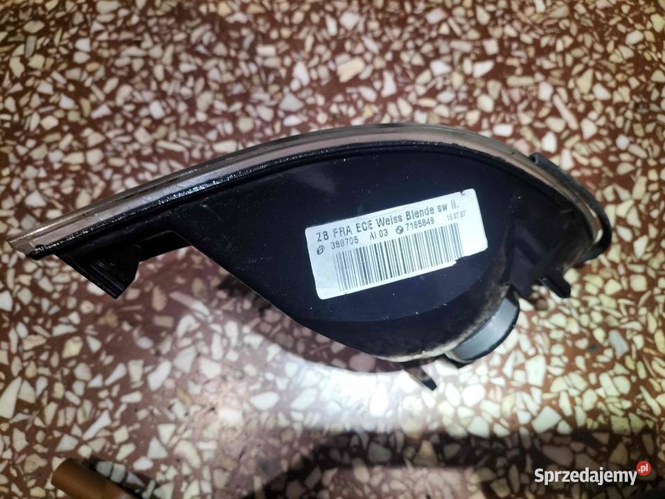 Kierunkowskaz lewy przedni BMW E46 LCI SEDAN osobowe Poręba