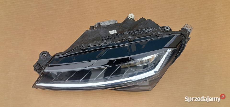 SKODA SUPERB III LIFT 3V1 REFLEKTOR LEWY FULL osobowe Kargowa