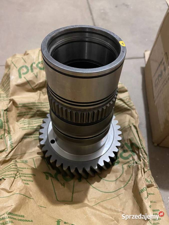 5171876 Wałek skrzyni biegów full powershift MXM New Holland sprzedam