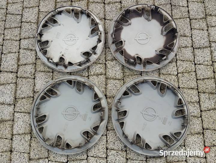 Kołpak Opel 13 Astra I 90372635 sztukę Akcesoria śląskie Kamieniec