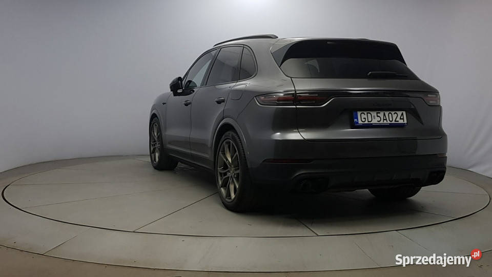 Porsche Cayenne EHybrid Z Polskiego Salonu Warszawa sprzedam
