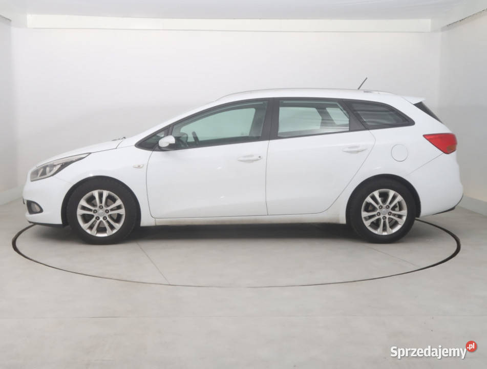 Kia Ceed 16 CRDi światła przeciwmgielne Bielany Wrocławskie