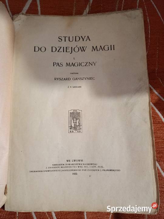 Studya do dziejów magii I Pas magiczny Ryszard Poznań