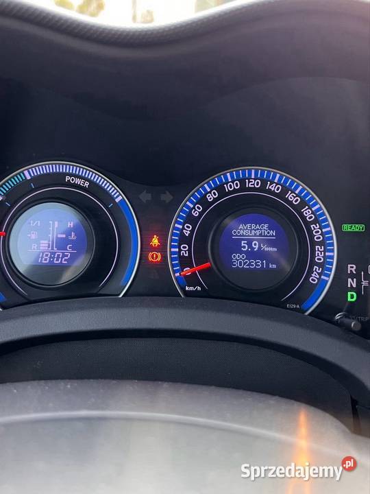 TOYOTA AURIS 18i HSD 136 Hybrid elektrochrom. lusterka boczne Białystok