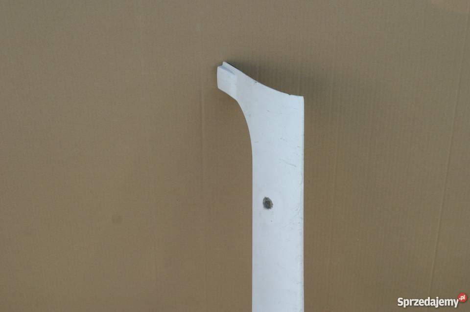 MAN TGL TGA OSŁONA NAKŁADKA SŁUPKA PRAWA SPRAWNA Bieleń sprzedam