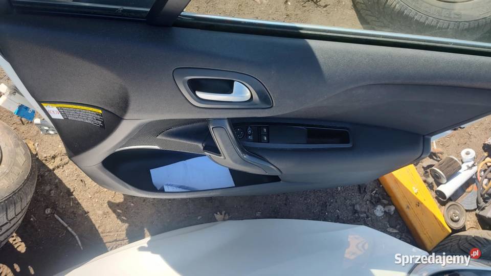 Fotele grzane kanapa boczki tapicerka komplet