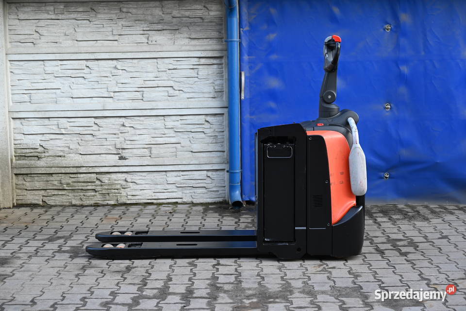 Paleciak elektryczny Toyota BT LPE 200 2000 2016 Wózki widłowe Częstochowa