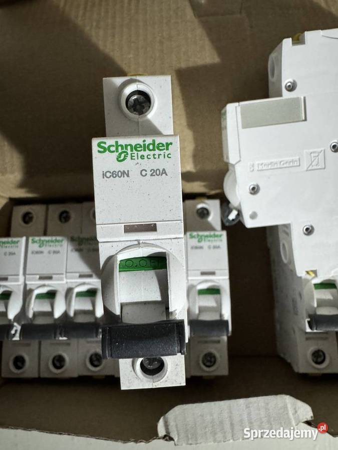 Wyłącznik nadprądowy C 20A 1biegunowy Ruda Białaczowska