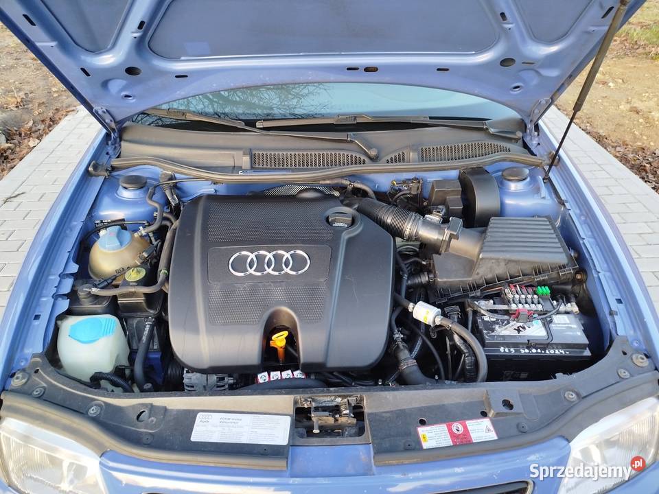 A3 8L 16 BGaz sekwencja 2000 wersja 5 drzwi 270 Rok produkcji 2000 lubelskie