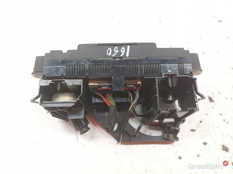 PANEL NAWIEWU VW Volkswagen Caddy III 2003