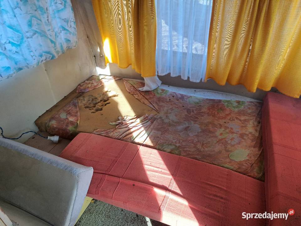 Przyczepa kampingowa kamping kamper lubuskie Deszczno sprzedam