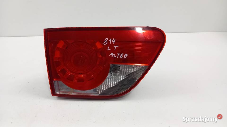 SEAT ALTEA XL LAMPA TYŁ LEWA W KLAPĘ Oświetlenie Zbierkowo