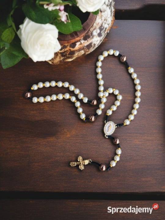 Ręcznie robiony różaniec z korali perłowych Sanok sprzedam