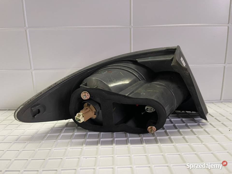 MAZDA 6 PRAWA LAMPA TYŁ HB lampy tylne Ostroróg