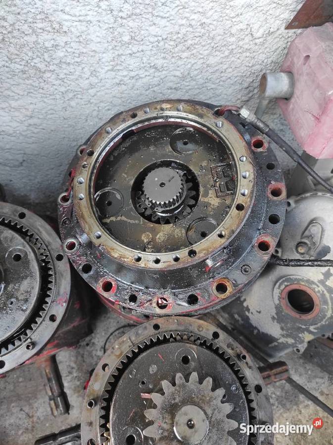 Przekładnia do paszowozu strautmann