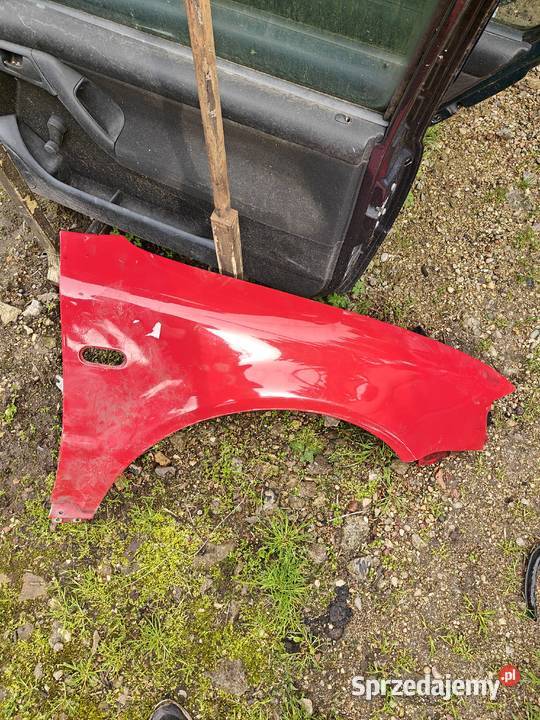 Sprzedam błotnik do passata B5 części blacharskie mazowieckie
