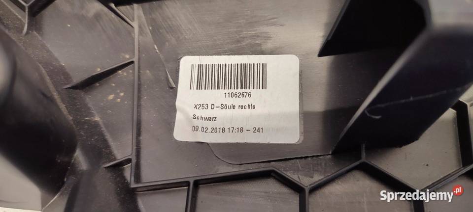 MERCEDES GLC W253 X253 OSŁONA SŁUPKA PRAWA Listwy