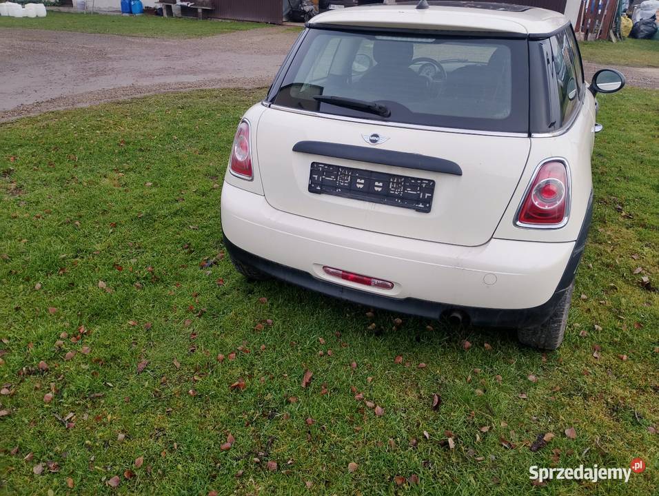 sprzedam MINI niski przebieg 2013 manualna Wadowice